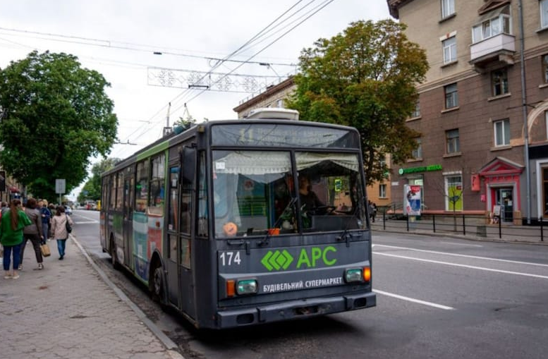 11 автобус Тернополь