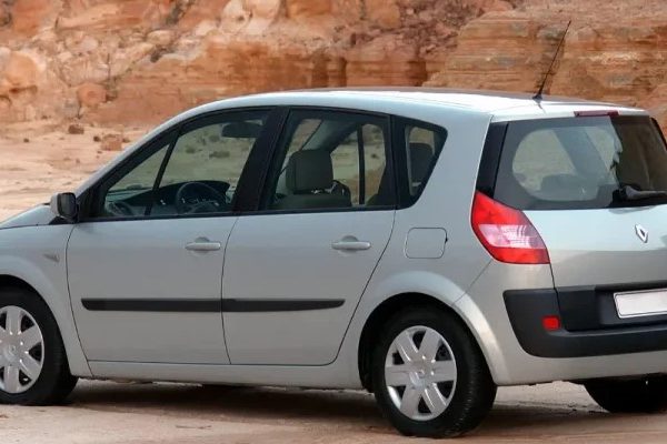 Сколько литров масла в коробке Renault Scenic 2?