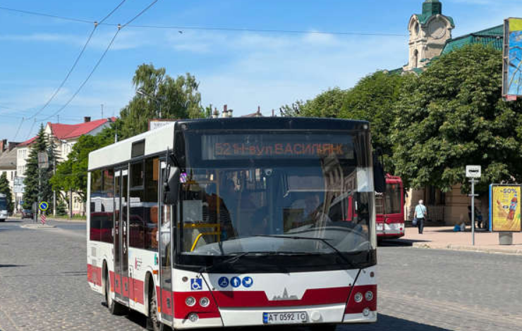 52 автобус Ивано-Франковск